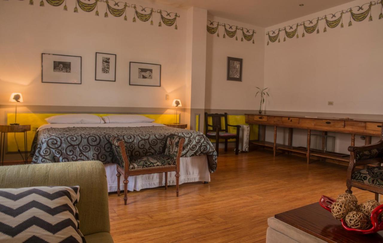 La Casa De Manuel Hotel-Boutique Loja Ngoại thất bức ảnh